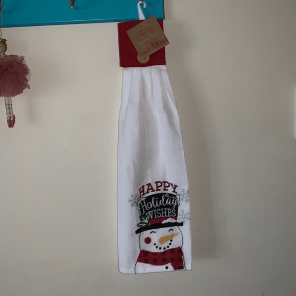 Holiday Collection The Kitchen Towel New with tags